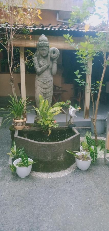 Liang House And Hostel Убуд Екстер'єр фото